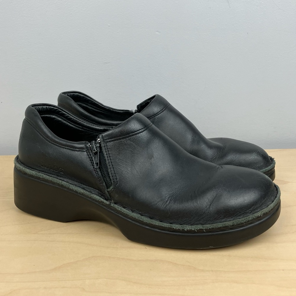 Naot Women’s Size 40 / 9 Arianna Black Leather Clogs Side Zip